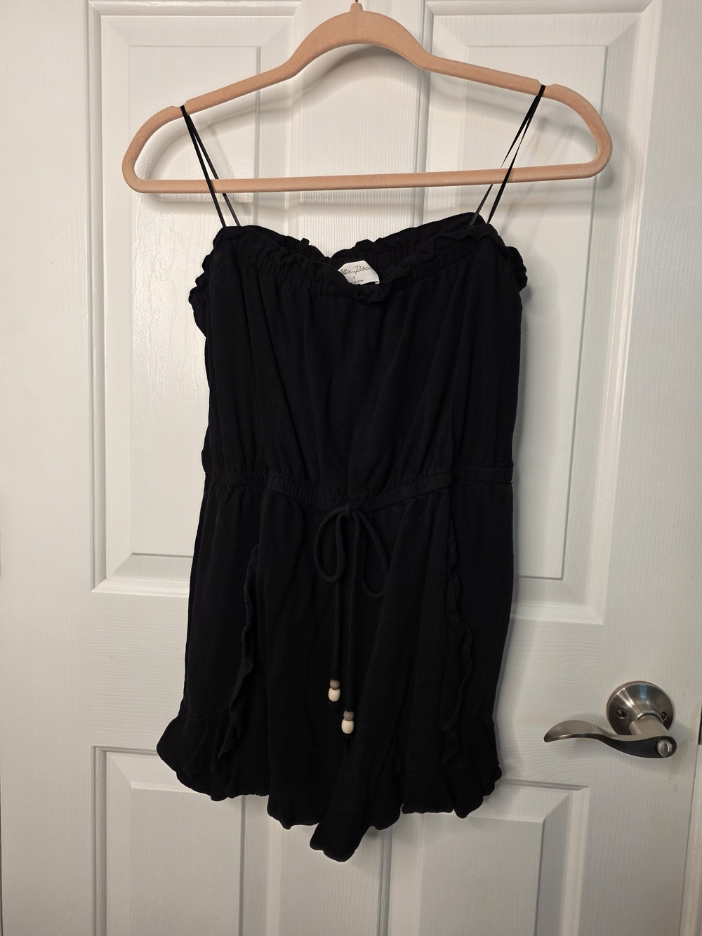 Allie Rose Black Strapless Ruffle Romper – Size L – Drawstring Waist – Wood Bead